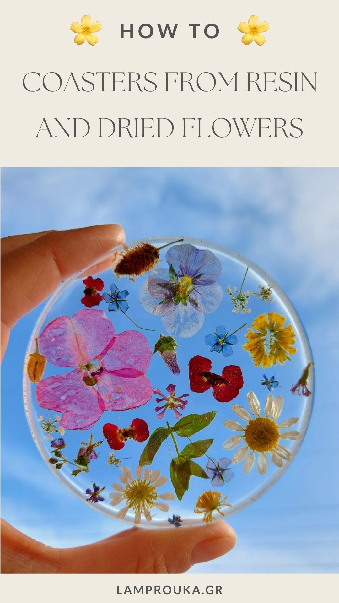 How to make coasters from resin and dried flowers